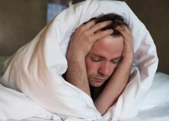 Gece Aç Yatmak Kilo Verdirir mi?