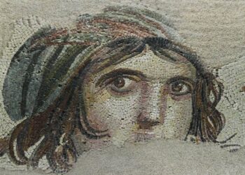 Çingene Kız’ın Replikaları Amerika Birleşik Devletleri Bowling Üniversitesine Gönderildi