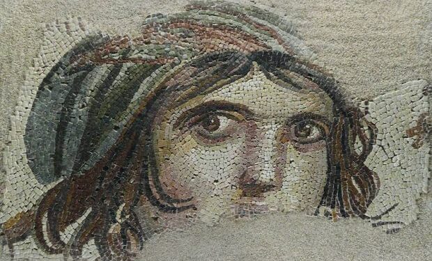 Çingene Kız’ın Replikaları Amerika Birleşik Devletleri Bowling Üniversitesine Gönderildi