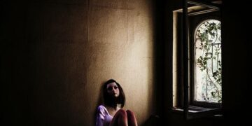 İlişkide İstismar Belirtileri Nelerdir?