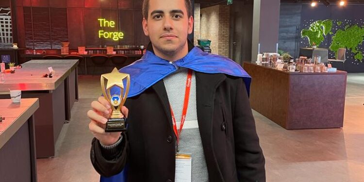 Google EMEA Ödülü KEZZAP KS İsmi İle Bilinen Mustafa Çinkılınç'ın Oldu